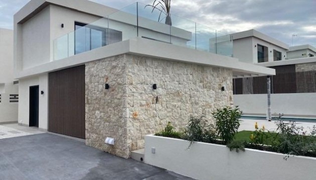 Nouvelle construction - Maison de ville - Orihuela - Montezenia