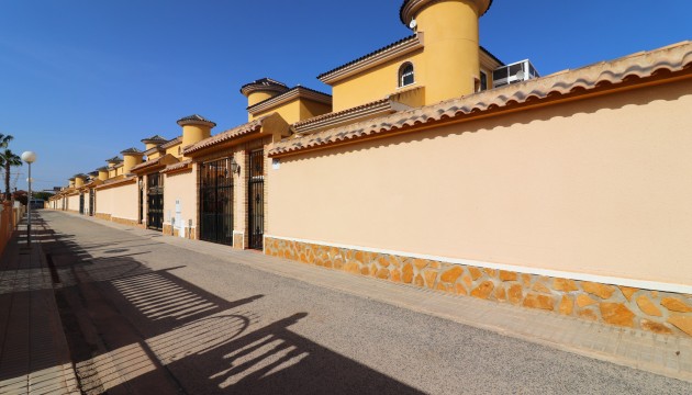 Resale - Detached villa - Algorfa - Lo Crispin