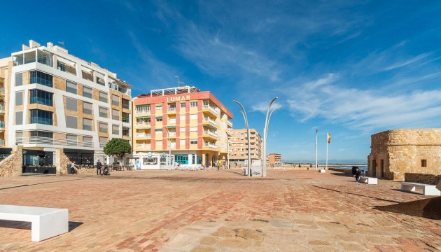 Sale - Apartment - Torrevieja - La Mata