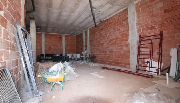 Venta - Comercial - Los Montesinos - Laguna Green