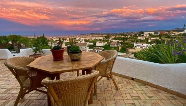 Sale - Villa / Chalet - Javea - Puchol