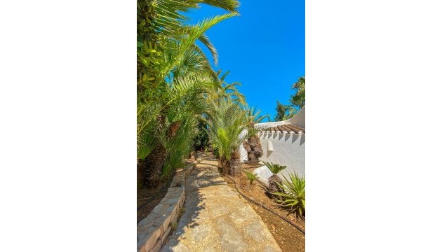 Sale - Villa / Chalet - Javea - Puchol