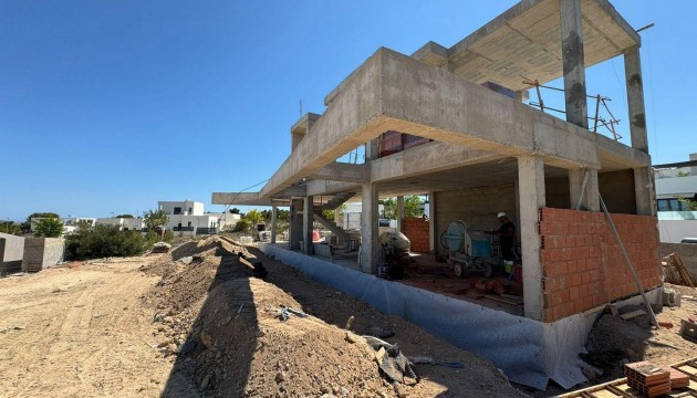 Nouvelle construction - Villas
 - Polop - Alberca