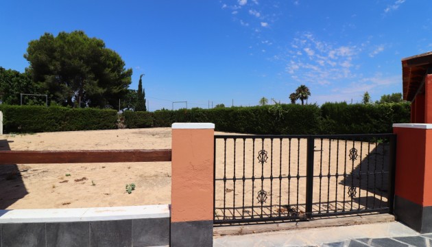 Sale - Country Property - Almoradi - Heredades - Village