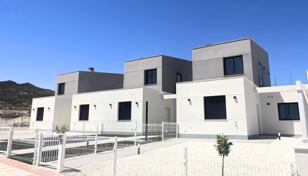 Nueva construcción  - Villas
 - Banos Y Mendigo - Altaona Golf And Country Village