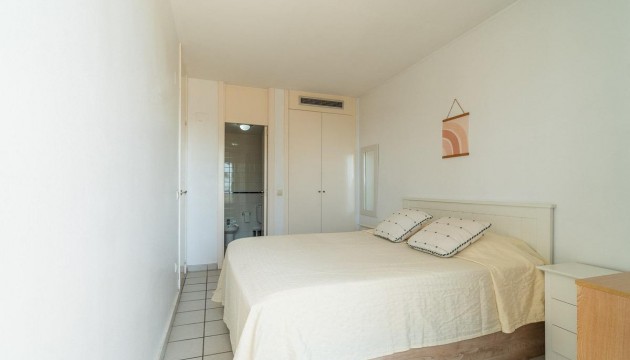 Resale - Wohnung - Orihuela - La Zenia