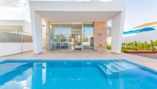 Nueva construcción  - Villas
 - Torrevieja - Torreta florida