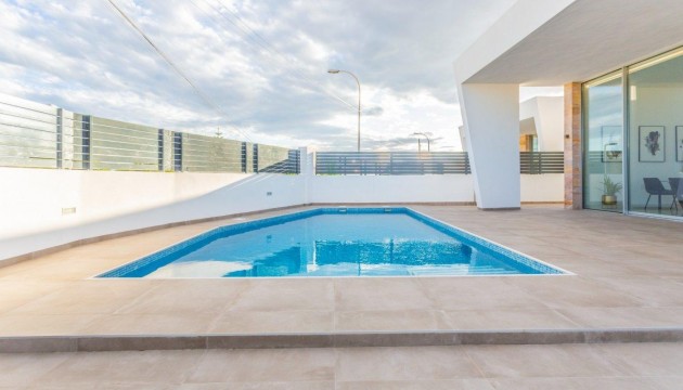 Nueva construcción  - Villas
 - Torrevieja - Torreta florida