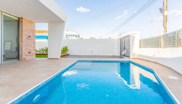 Nueva construcción  - Villas
 - Torrevieja - Torreta florida