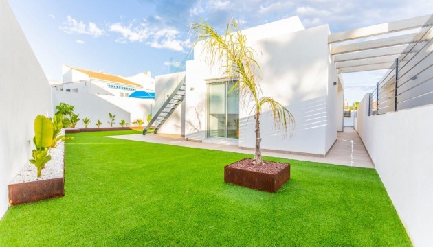 Nueva construcción  - Villas
 - Torrevieja - Torreta florida