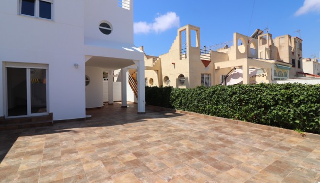 Sale - Quad Villa - Torrevieja - El Salado