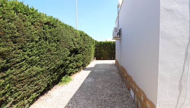 Resale - Detached villa - Algorfa - Montebello