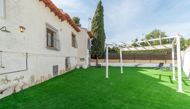 Sale - Villas - Orihuela - Punta Prima