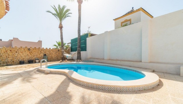 Revente - Villas
 - Torrevieja - Los altos