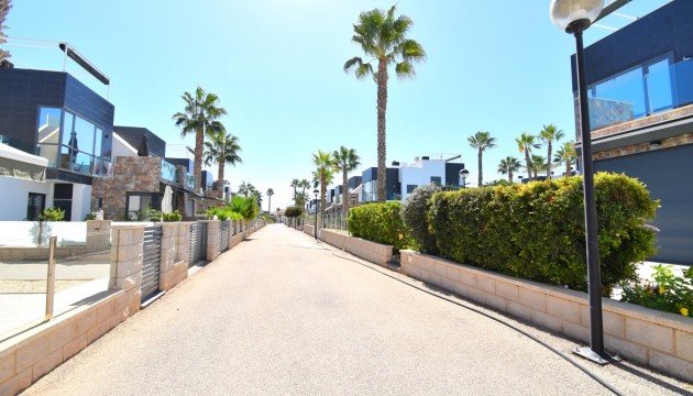 Sale - Apartment - Orihuela - Lomas de Cabo Roig