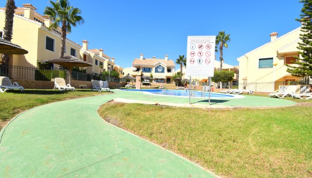 Sale - Townhouse - Orihuela - Lomas de Campoamor