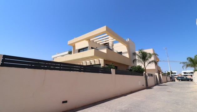 Venta - Detached villa - Los Montesinos - La Herrada