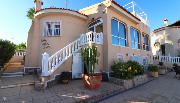 Sale - Detached villa - Benimar - Benimar II