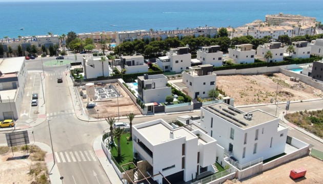 Nueva construcción  - Villas
 - Orihuela - Campoamor