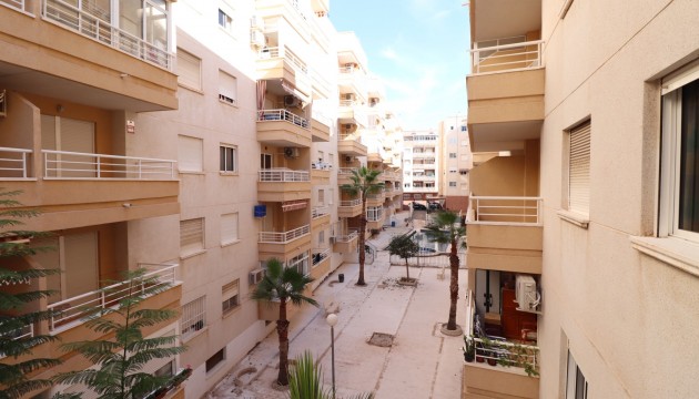 Sale - Apartment - Torrevieja - Torrevieja - Centre