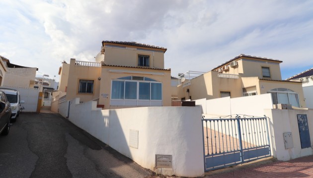 Sale - Detached villa - Orihuela - Los Balcones