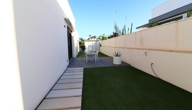 Sale - Detached villa - Formentera del Segura - Fincas de La Vega