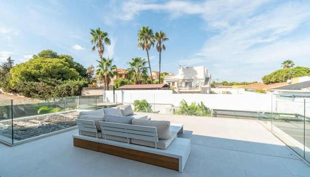 Venta - Villas
 - Torrevieja - Los Balcones - Los Altos del Edén