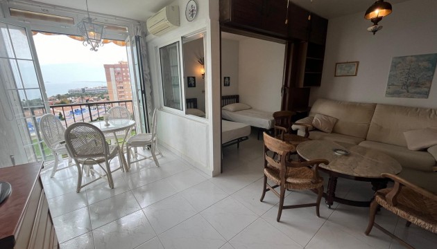 Sale - Apartment - Dehesa de Campoamor - Orihuela Costa