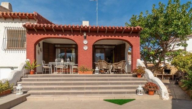 Sale - Villas - Orihuela - Punta Prima