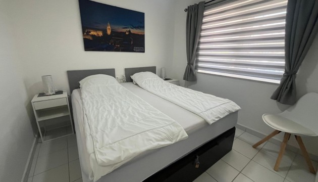 Resale - Villen
 - Cabo Roig