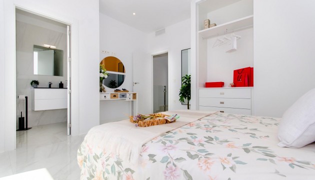 New Build - Villen
 - Vistabella Golf