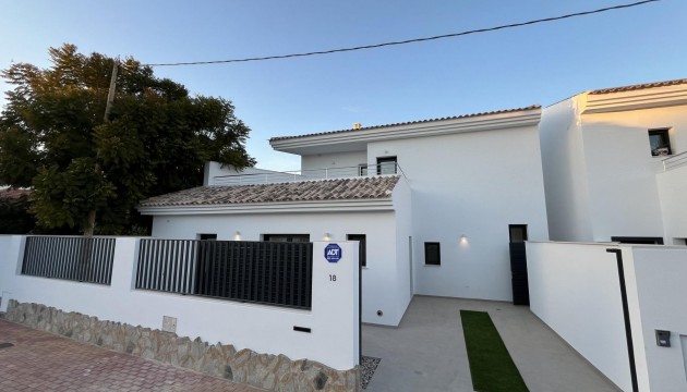 Nueva construcción  - Villas
 - San Pedro del Pinatar - Lo pagan