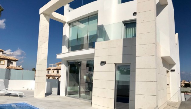 Nouvelle construction - Villa's
 - Cabo Roig