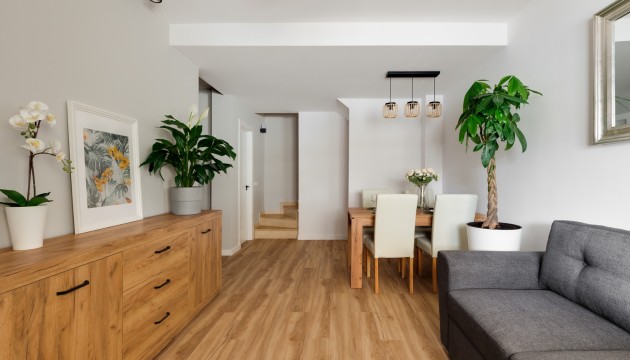 Resale - Townhouse - Los Altos