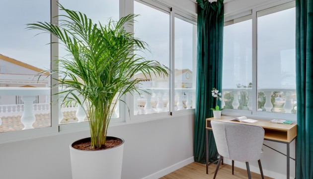 Resale - Townhouse - Los Altos