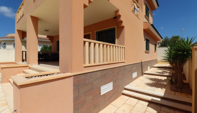 Resale - Villen
 - Ciudad Quesada - La Fiesta