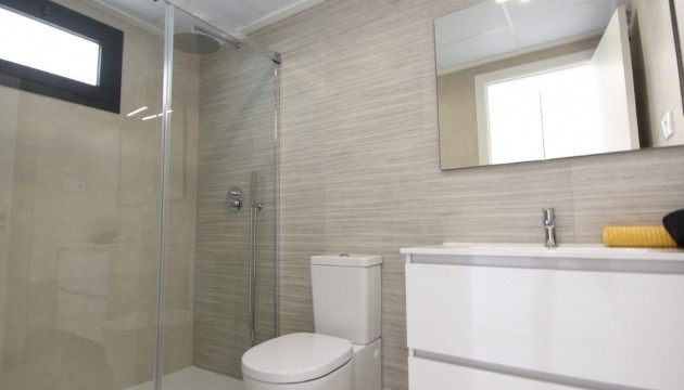 Nueva construcción  - Apartamento - San Miguel de Salinas - Pueblo