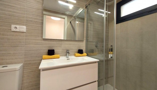 Nueva construcción  - Apartamento - San Miguel de Salinas - Pueblo