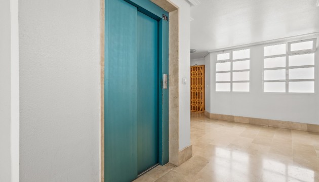 Sale - Apartment - La Zenia