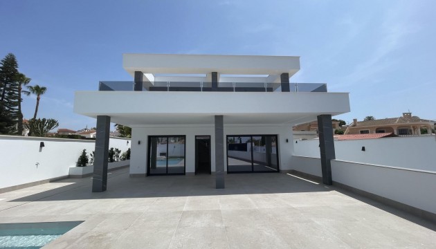 Nueva construcción  - Villas
 - Ciudad Quesada