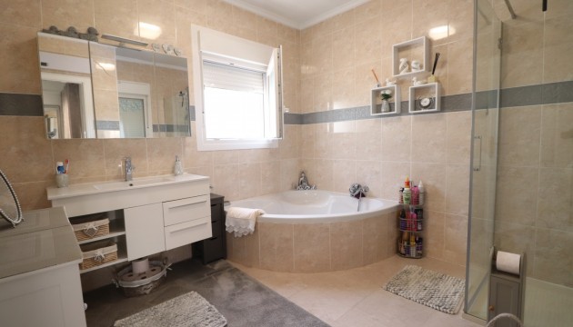 Resale - Townhouse - Benijofar - Monte Azul