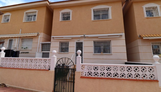 Resale - Townhouse - Benijofar - Monte Azul