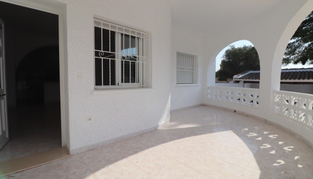 Resale - Villen
 - Ciudad Quesada - Doña Pepa