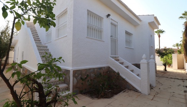 Resale - Villen
 - Ciudad Quesada - Doña Pepa