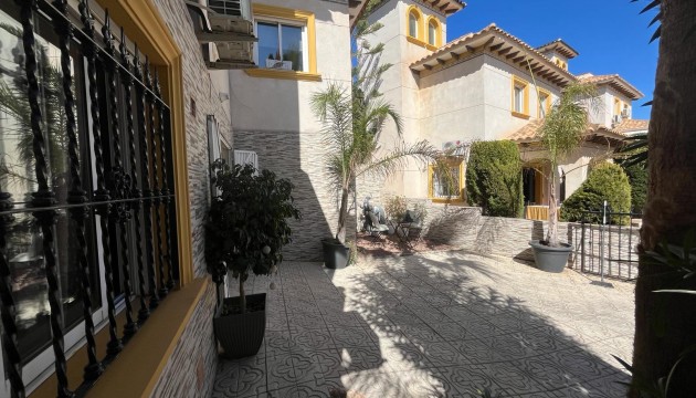 Sale - Villas - Playa Flamenca - Orihuela Costa