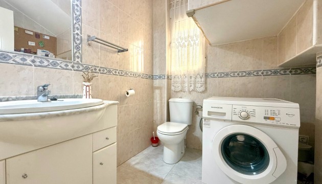 Resale - Villen
 - Villamartin