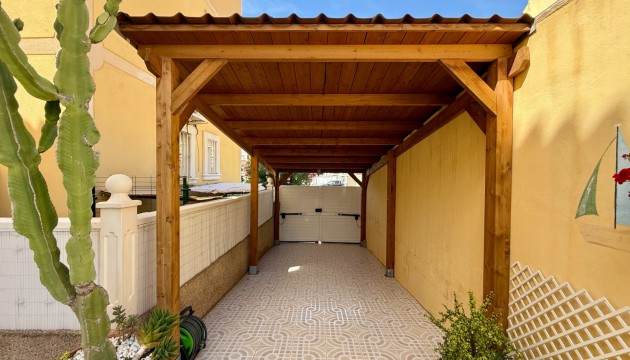 Resale - Villen
 - Villamartin