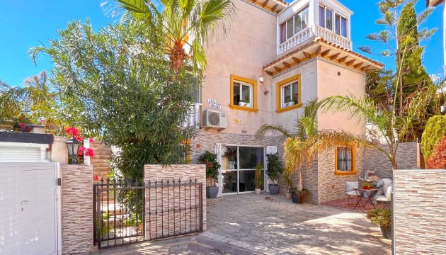 Venta - Villas
 - La Zenia