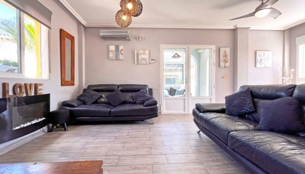 Venta - Villas
 - La Zenia