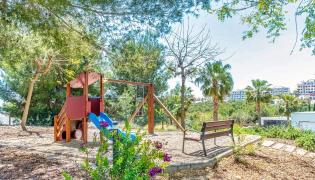 Venta - Apartamento - Las Colinas Golf and Country Club